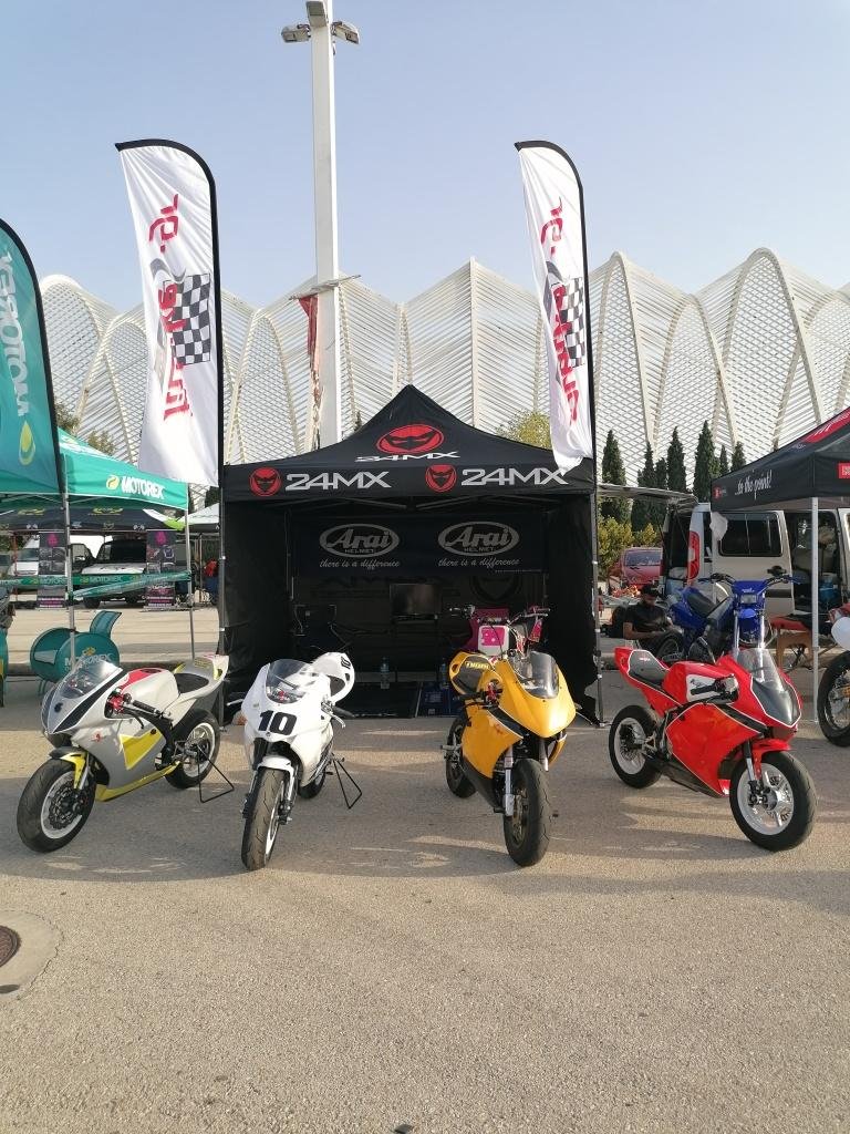 four pitbikes