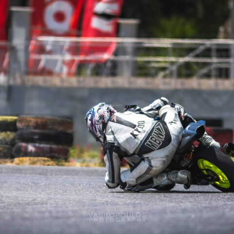 Elbow down with pitbike Kayo