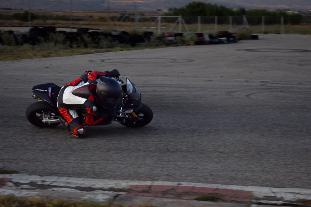 Kid Pilot elbow down with ohvale pitbike